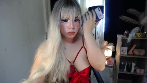 Snapshot of octaviayuki chatting on 7, 12, 2024 Kyla online show from 7, 12, 2024