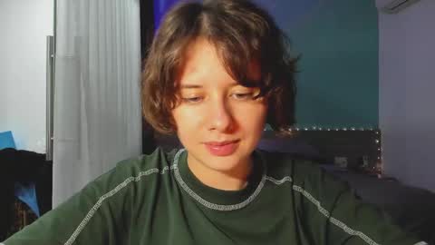 Evie online show from 14, 1, 2025