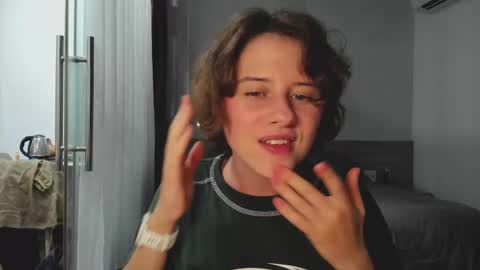 Evie online show from 2, 3, 2025