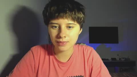 Evie online show from 20, 12, 2025