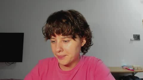 Evie online show from 9, 5, 2026