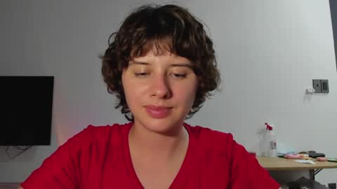 Evie online show from 14, 5, 2026
