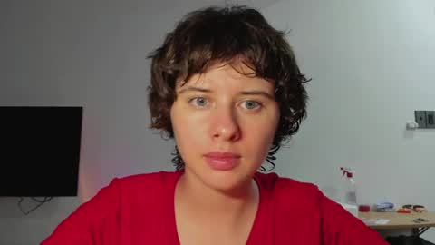 Evie online show from 20, 5, 2026