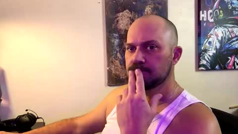 Snapshot of odinstone chatting on 15, 4, 2026 Odin Stone online show from 15, 4, 2026