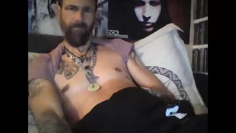 oedipe666cam online show from 3, 12, 2025