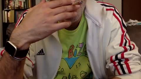 Snapshot of oggs48 chatting on 4, 6, 2026 oggs48 online show from 4, 6, 2026