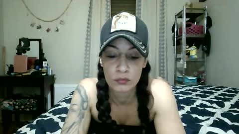 Snapshot of oglitcouple chatting on 11, 4, 2026 Lit en Cama online show from 11, 4, 2026
