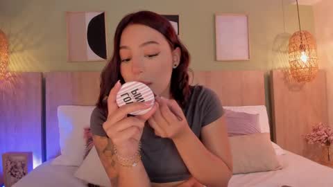 Holly online show from 3, 6, 2026