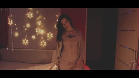 your dear Lilith Chapman online show from 4, 1, 2025