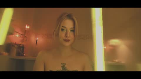 your dear Lilith Chapman online show from 20, 6, 2026