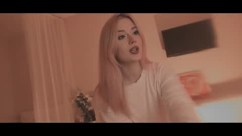 your dear Lilith Chapman online show from 24, 6, 2026
