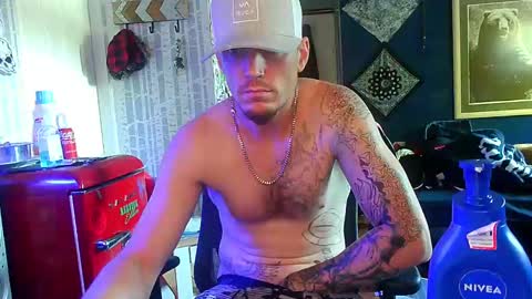 who dares  toss me some  tips lets have fun online show from 9, 10, 2025