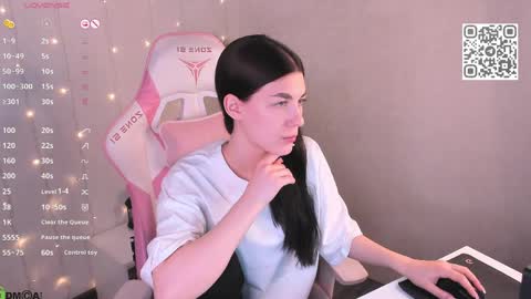 Snapshot of ohh_my_vens chatting on 1, 4, 2026 KAYA. online Tu We Th Fr Sa 0100AM - 0800AM Time zone of Germany Munich online show from 1, 4, 2026