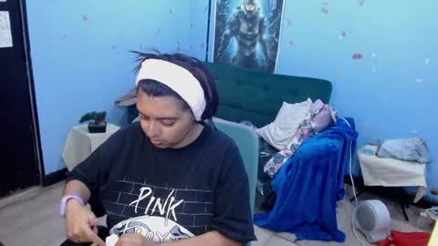 ohmysqueak online show from 4, 7, 2026