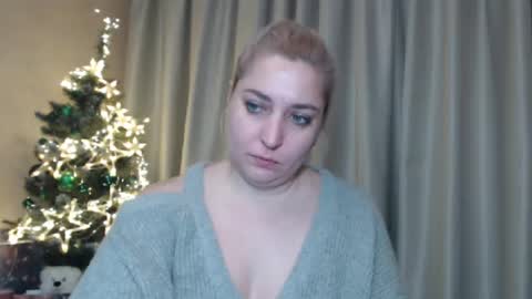 Snapshot of ohsweetiren chatting on 28, 12, 2024 Iren online show from 28, 12, 2024