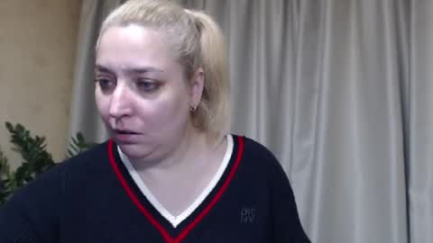 Snapshot of ohsweetiren chatting on 30, 11, 2025 Iren online show from 30, 11, 2025