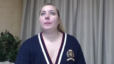 Iren online show from 15, 2, 2026