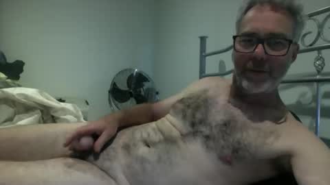 oiledcouple1 online show from 15, 10, 2025