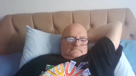 old_fkr online show from 2, 12, 2024