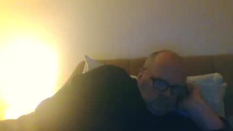 old_fkr online show from 10, 12, 2024