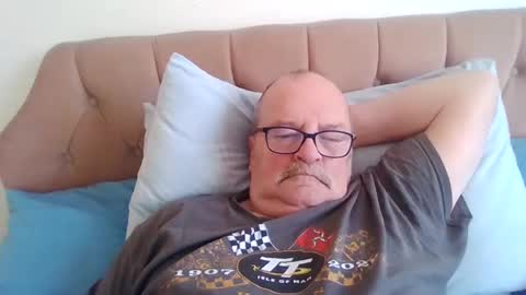 old_fkr online show from 25, 12, 2024