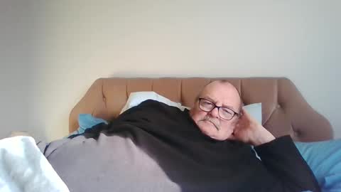 old_fkr online show from 5, 3, 2025