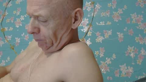 oldbuthorny62 online show from 16, 6, 2026