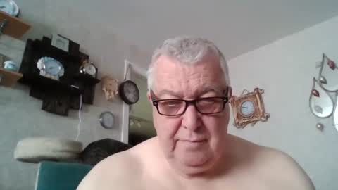 Fergus online show from 30, 3, 2026