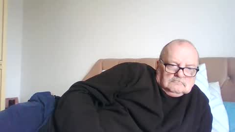 oldfkr69 online show from 19, 3, 2026