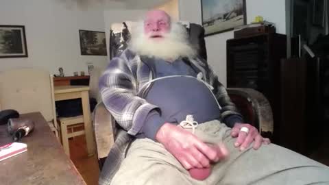 Snapshot of oldfucker9 chatting on 22, 11, 2025 oldfucker9 online show from 22, 11, 2025