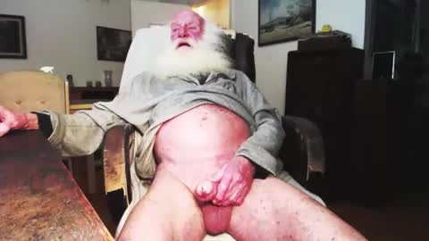 Snapshot of oldfucker9 chatting on 4, 3, 2026 oldfucker9 online show from 4, 3, 2026