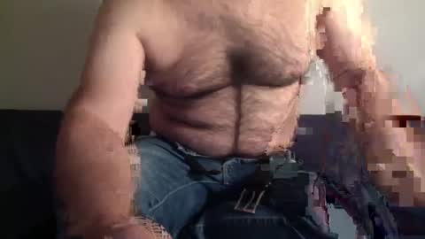 Snapshot of oldjeremy chatting on 8, 3, 2025 oldjeremy online show from 8, 3, 2025