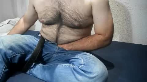 Snapshot of oldjeremy chatting on 25, 11, 2025 oldjeremy online show from 25, 11, 2025