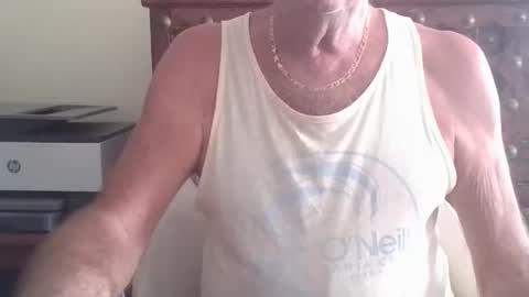 Snapshot of oldog2021 chatting on 16, 3, 2026 oldog2021 online show from 16, 3, 2026