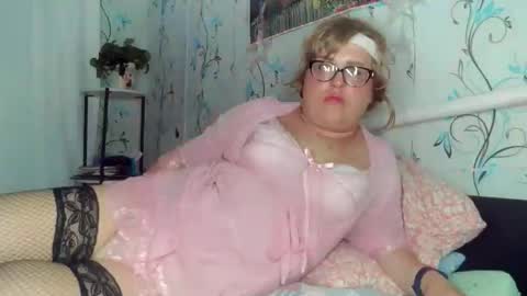Olesya online show from 6, 5, 2026