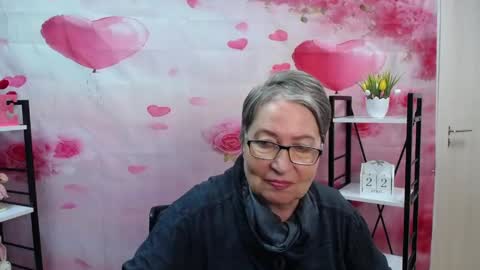 OlgaLuck online show from 22, 4, 2026