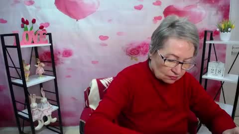 OlgaLuck online show from 28, 4, 2026