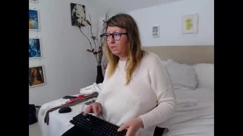 Olga Pavlova online show from 23, 4, 2026