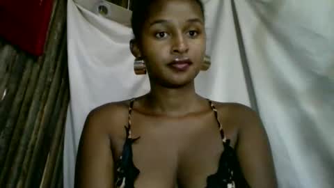 olinah610 online show from 26, 4, 2026