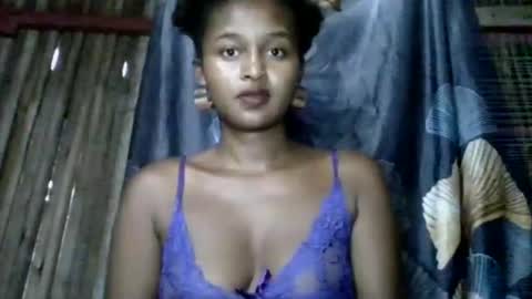 olinah610 online show from 28, 4, 2026