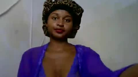 olinah610 online show from 19, 6, 2026