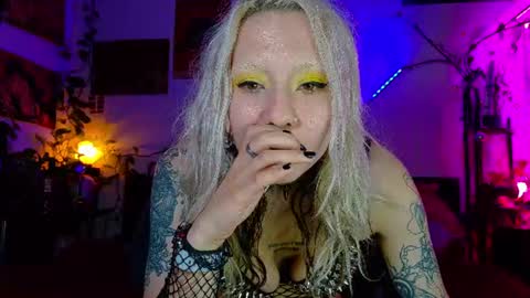 Olive online show from 11, 6, 2026