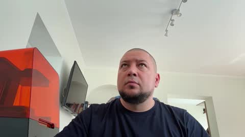 Snapshot of oliver841119 chatting on 28, 3, 2026 Oliver84 online show from 28, 3, 2026