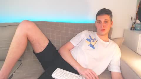 Oliver online show from 31, 1, 2025