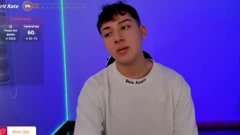 oliveeer online show from 17, 10, 2025