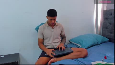 oliver_smith_2 online show from 26, 12, 2024