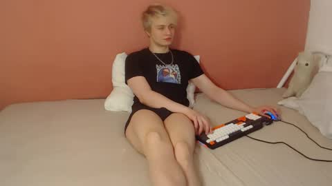 Oliver online show from 25, 4, 2026