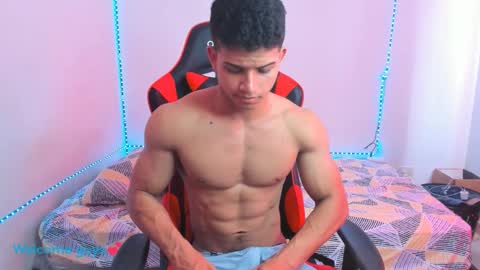 oliver thompsson online show from 2, 1, 2025