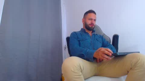 oliver online show from 4, 12, 2024