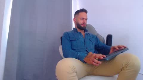 oliver online show from 13, 12, 2024